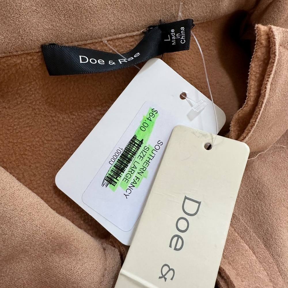 NWT Doe & Rae Tan Button-Up Shirt - Picture 4 of 4